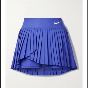 Nike Women's Court DriFit Advantage Pleated Tennis Skort